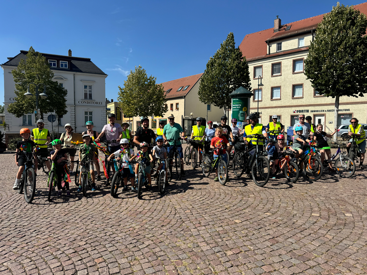 Gruppenfoto auf dem Markt