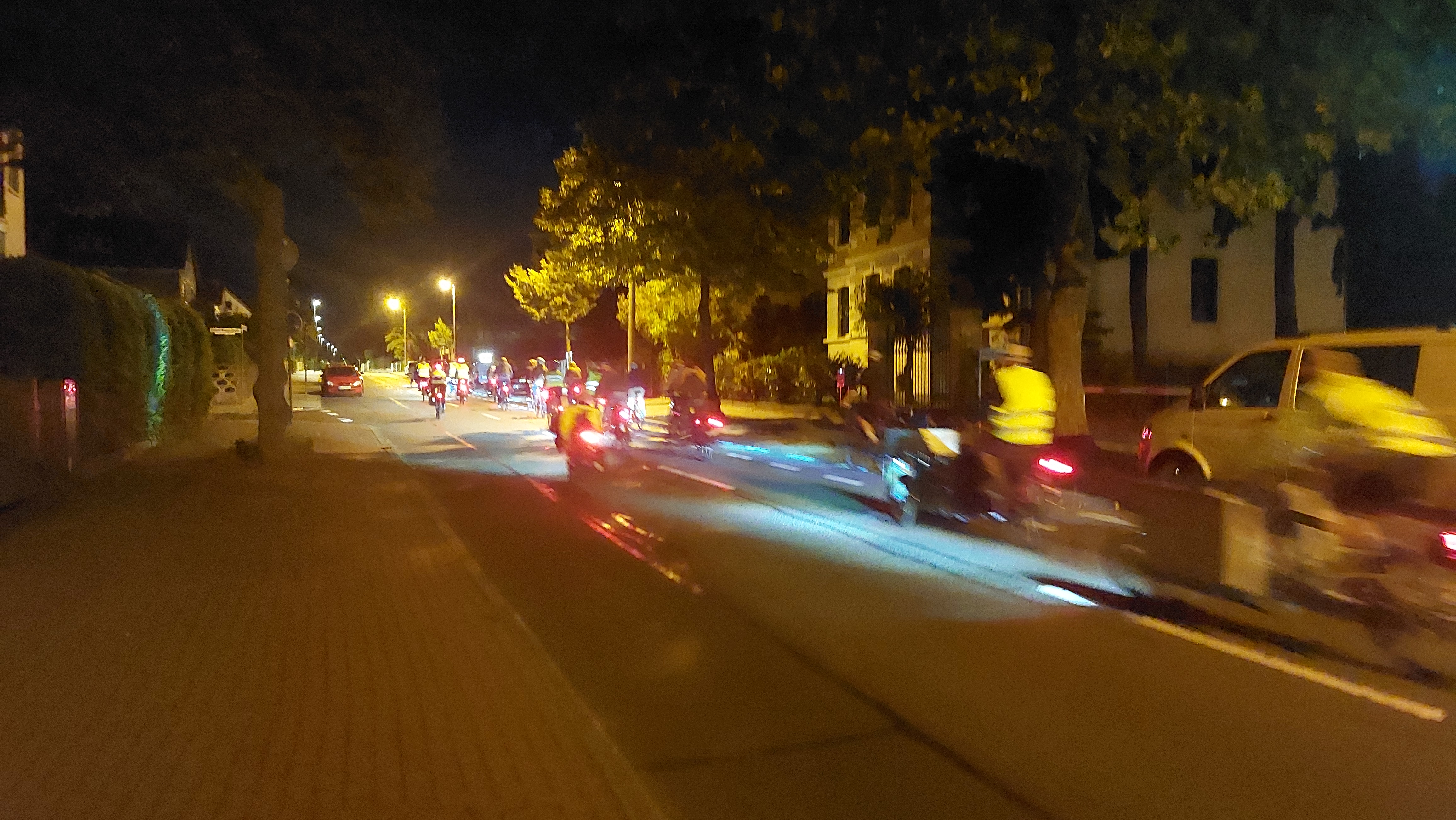 Radfahrkino - Fahrt durchs Dunkel