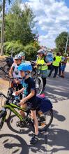 Kinder beim Fahrradbus in Taucha